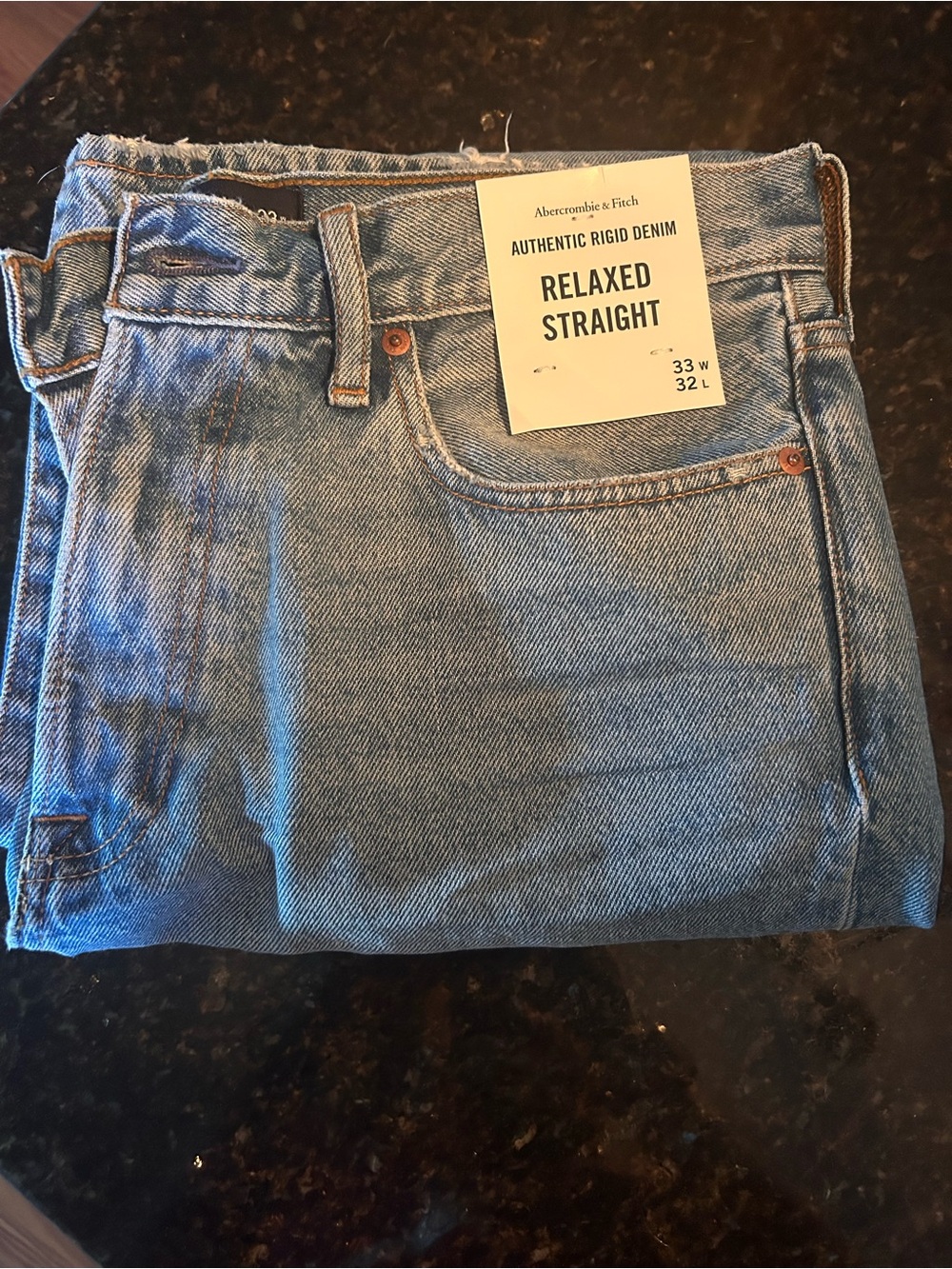 Abercrombie & Fitch Men's Relaxed Straight Jeans - Medium Blue Wash